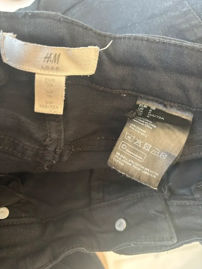 Jean noir H&M - photo numéro 2