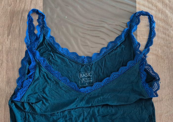 Débardeur "Basic Ligne à Suivre" taille L - photo numéro 2