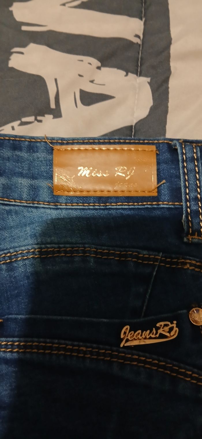 Jeans troué taille 38 - photo numéro 7