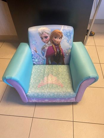 Fauteuil reine des neiges 
