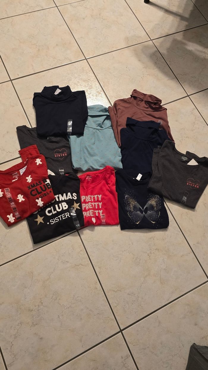 Neufs (non portés)😍🥰 superbe lot Tee-shirts ml et sous pulls 10 ans fille 🥰😍 - photo numéro 8