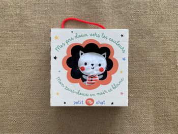 Livre tissu Mon tout-doux en noir et blanc Petit chat Tam Tam - Article Neuf