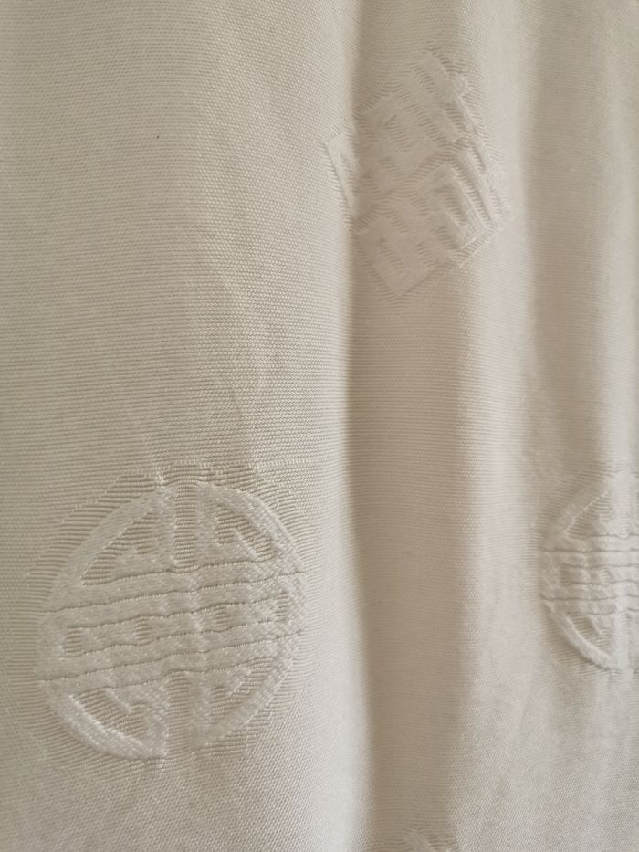 Veste en soie écru motifs idéogrammes brodés - photo numéro 9