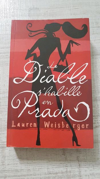 Livre le diable s habille en prada