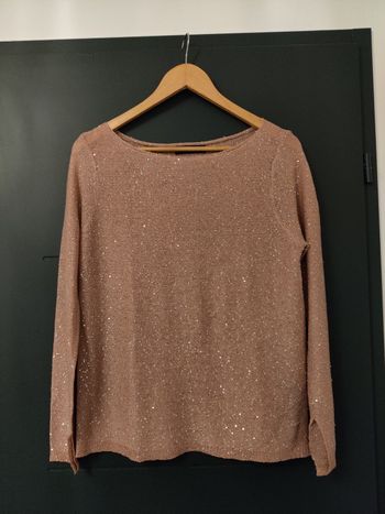 Pull maille rose avec sequins 
