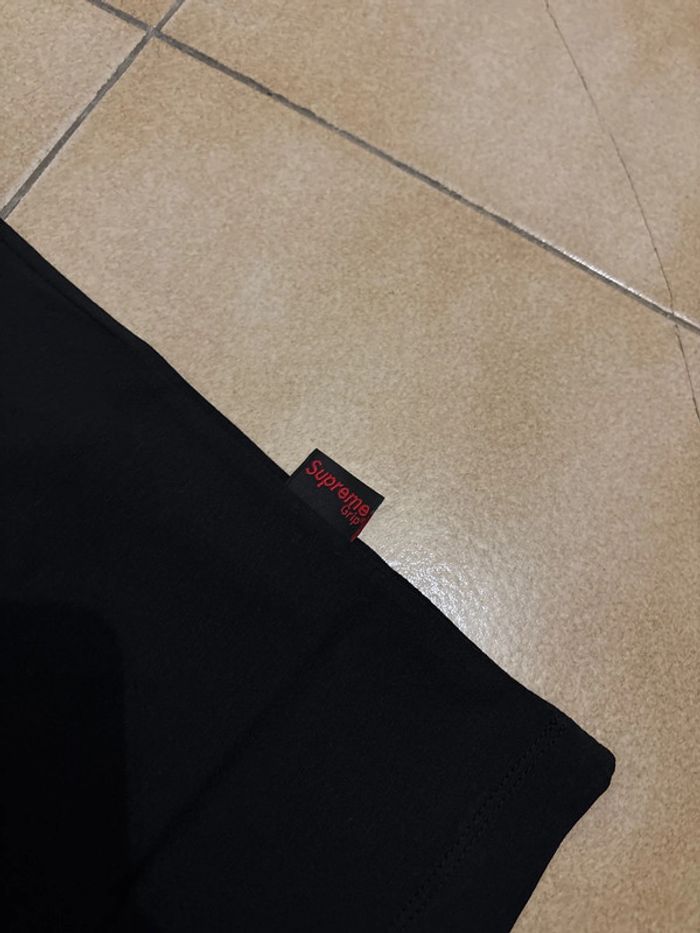 Tee shirt supreme grip - photo numéro 2