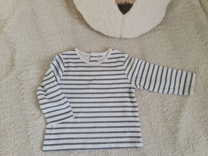 Lot vêtements/ ensemble garçon 9 mois - photo numéro 3