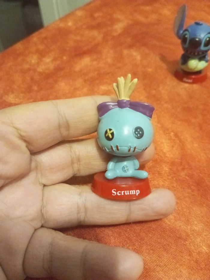 5 figurines Stitch Disneyland Hong kong - photo numéro 5