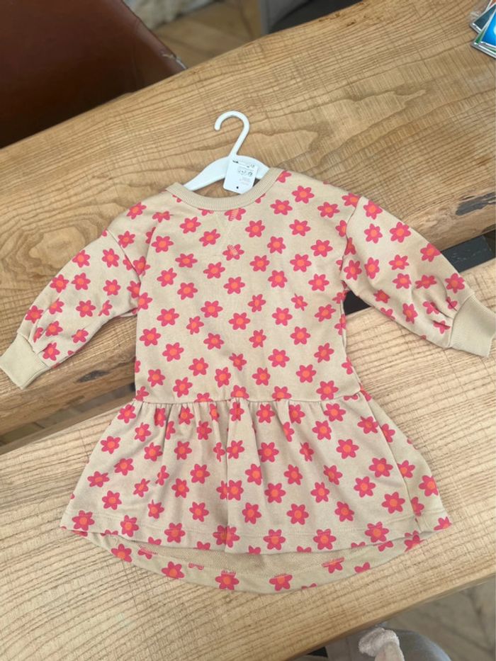 Robe 2-3 ans 2 3 Zeeman neuve fleurs étiqueté