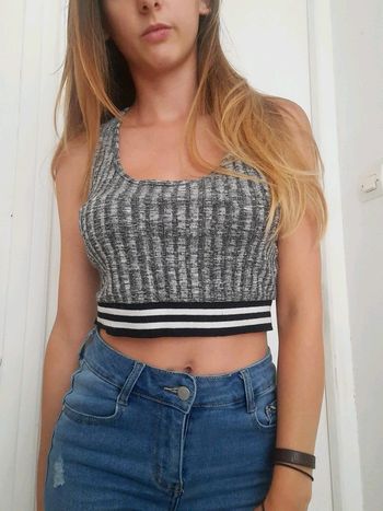 Haut court ( croc top )