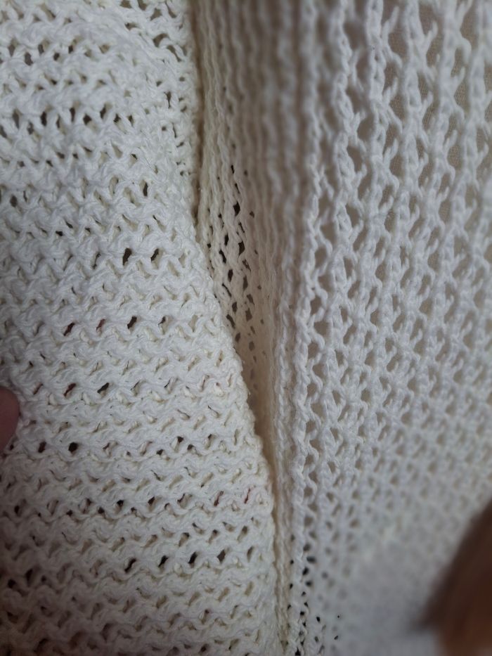 Pull mailles ajoutées écru neuf - photo numéro 2
