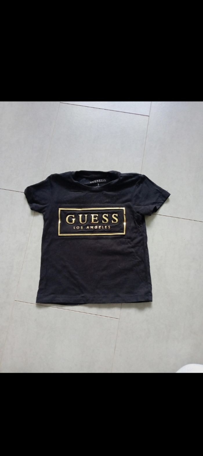 Tee shirt