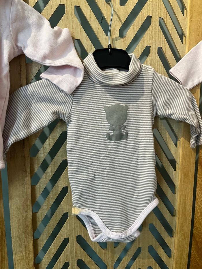 Lot bodies fille 74cm - photo numéro 6