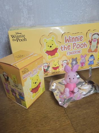 Figurine porcinet pour doigt