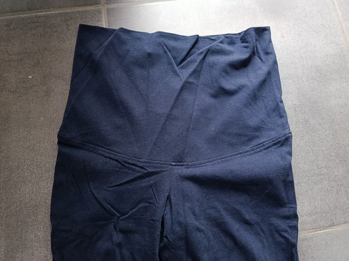 Legging grossesse taille M - photo numéro 3