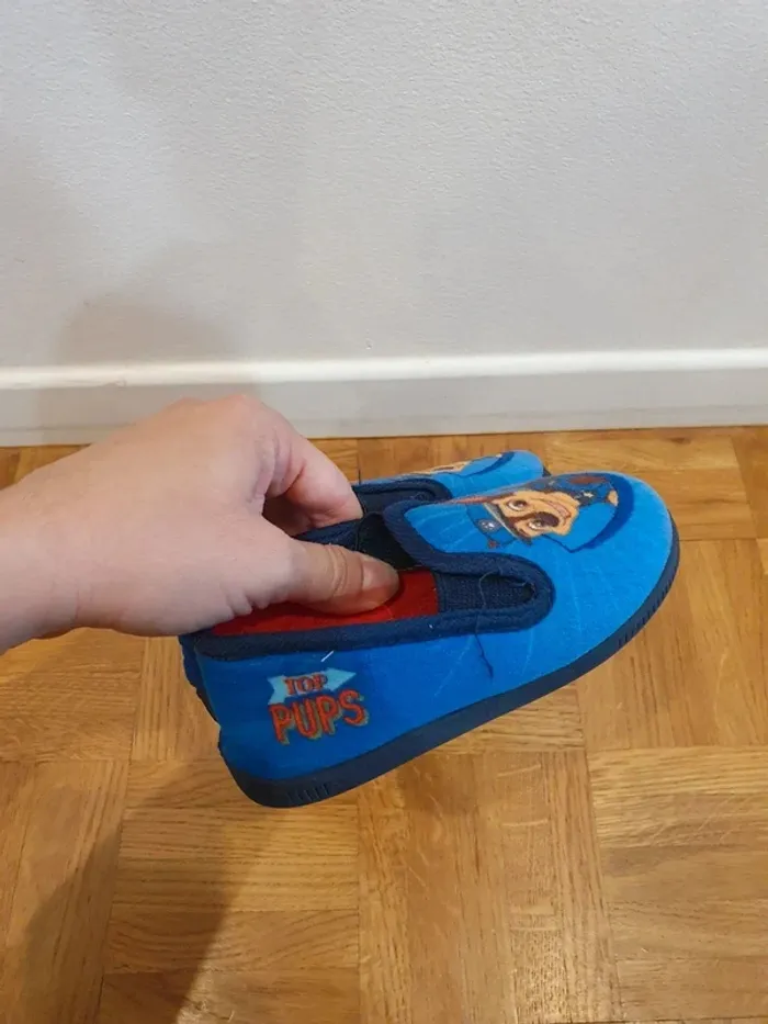 Chaussons pantoufles patpatrouille chase taille 25 - photo numéro 4
