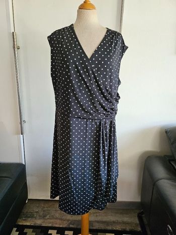 Robe bodyflirt T 44/46