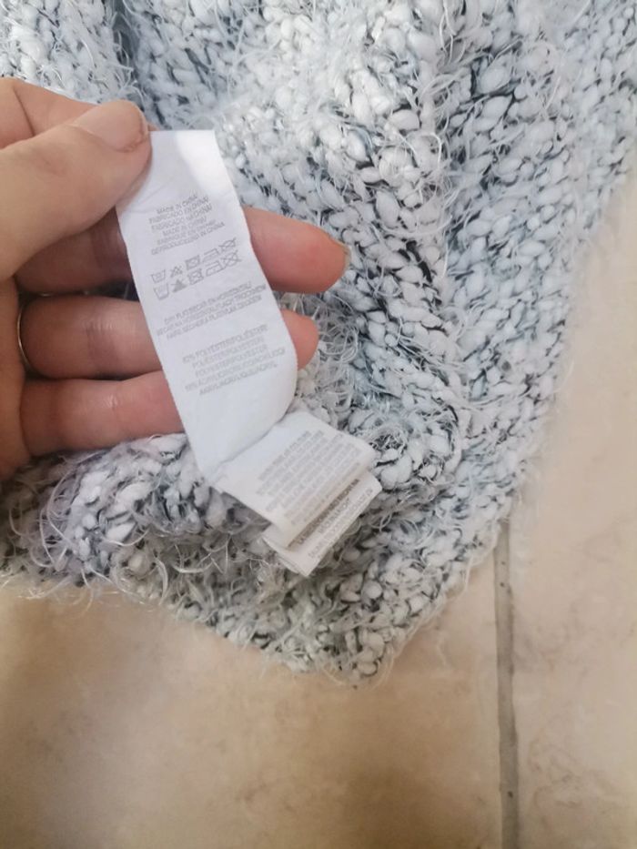 Pull à poils - photo numéro 4