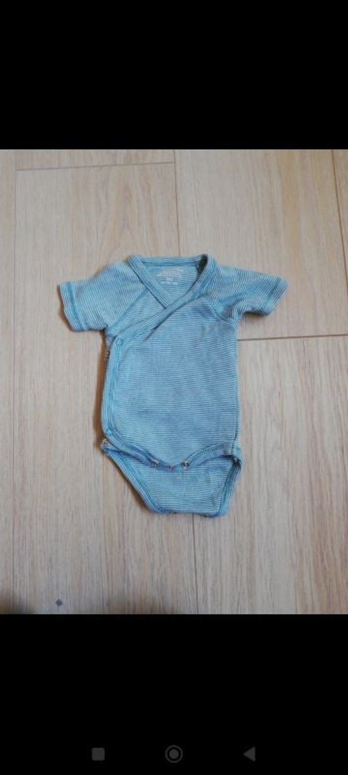 Body manches courtes