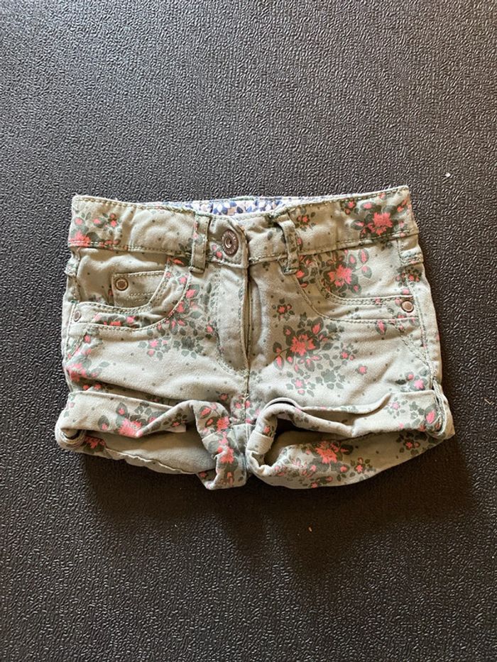 Short taille 2 ans
