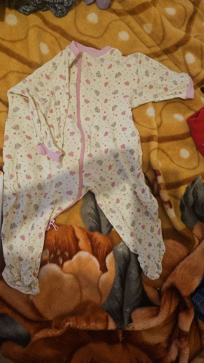 lots vêtements bébé fille taille 12 mois - photo numéro 17