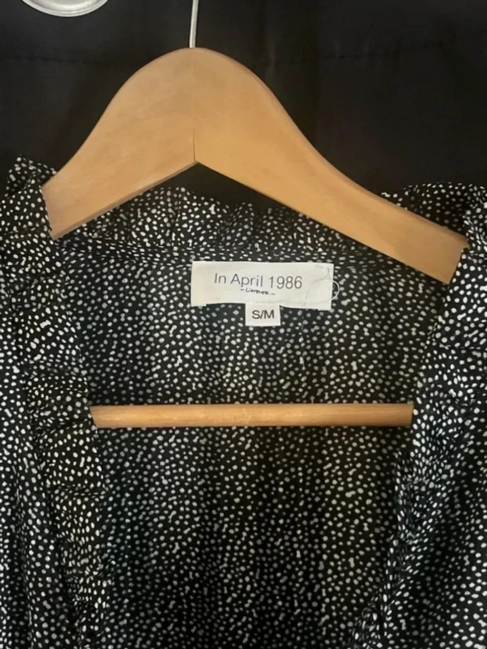 Sublime blouse / chemise chic parisienne - neuve - taille S/M - photo numéro 2