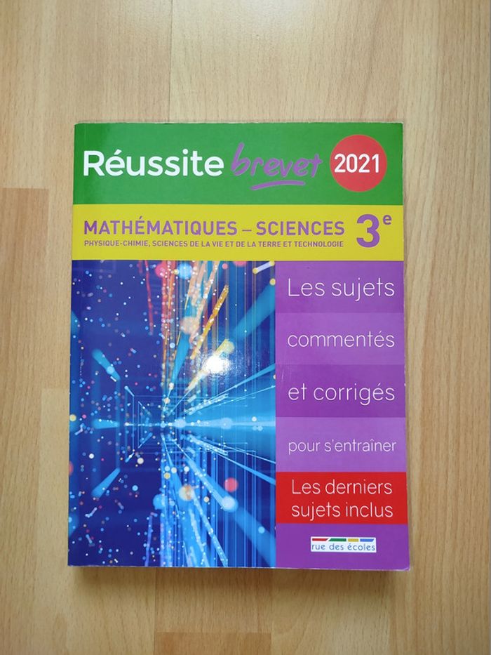 Livre réussite Brevet 2021 - Mathématiques Sciences