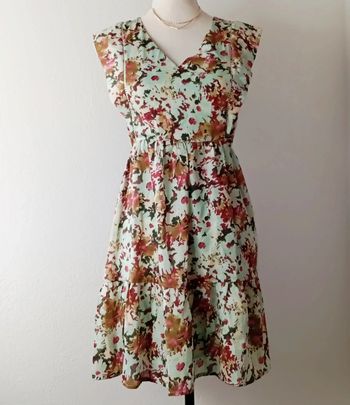Robe d'été imprimé fleurs Taille S Marque Sweewë avec étiquette