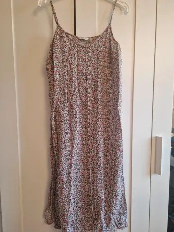 Robe été B.Young, neuve, 42