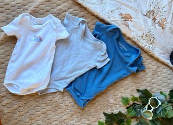 Lot 3 bodies bébé 6 mois été coton doux 