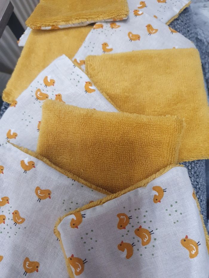 Lot de 10 lingettes bambou moutarde et tissu motif petits poussins