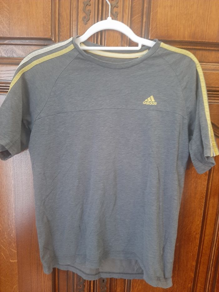 Lot de 2 t shirt M - photo numéro 2
