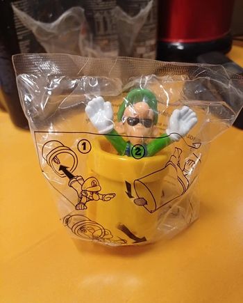 Super Mario - Mc Donald's Happy Meal - 2017 - Luigi