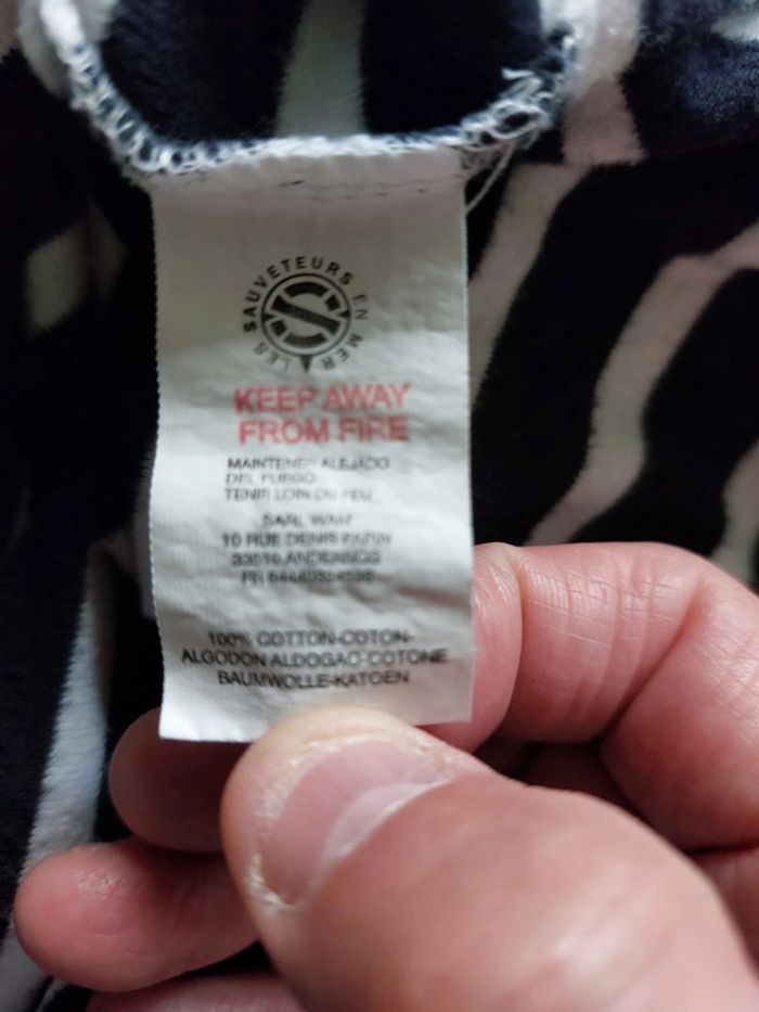 Robe Les Sauveteurs En Mer taille 8 ans - photo numéro 4