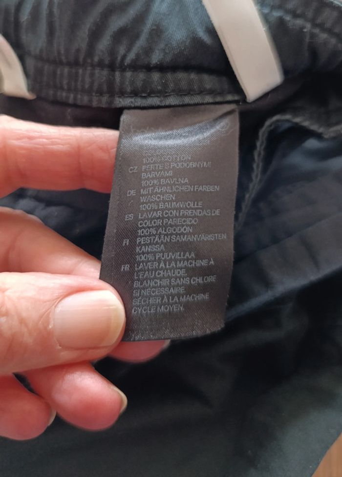 Short fillette. 8 Ans. H&M. - photo numéro 8