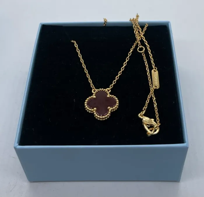 Collier trèfle 15mm cornaline rouge - photo numéro 3