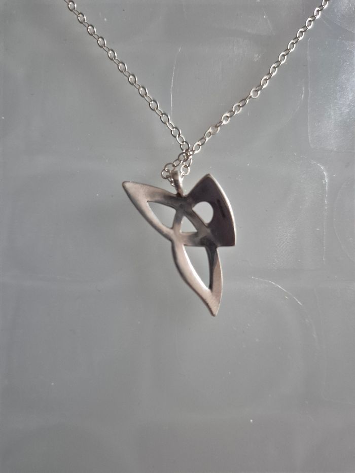 Chaîne avec pendentif fantaisie,  TBE 📿 - photo numéro 4