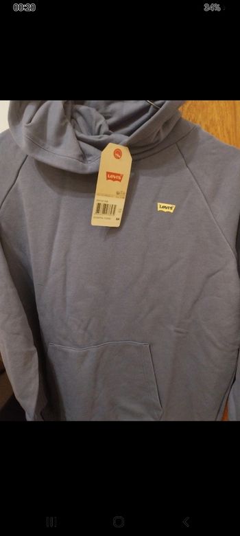 Pull levis neuf à capuche avec étiquette 🏷 8 ans