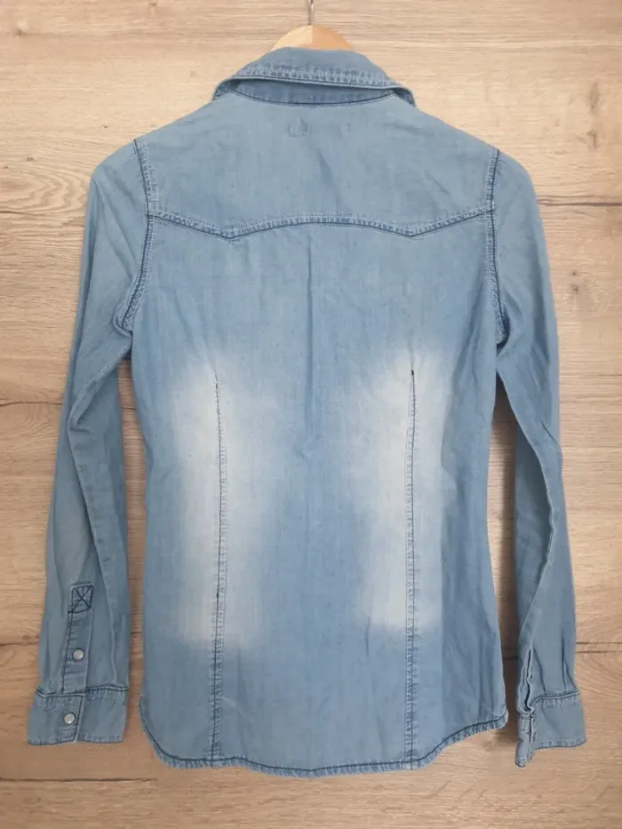 Chemise en jean bleu clair jennyfer - photo numéro 3