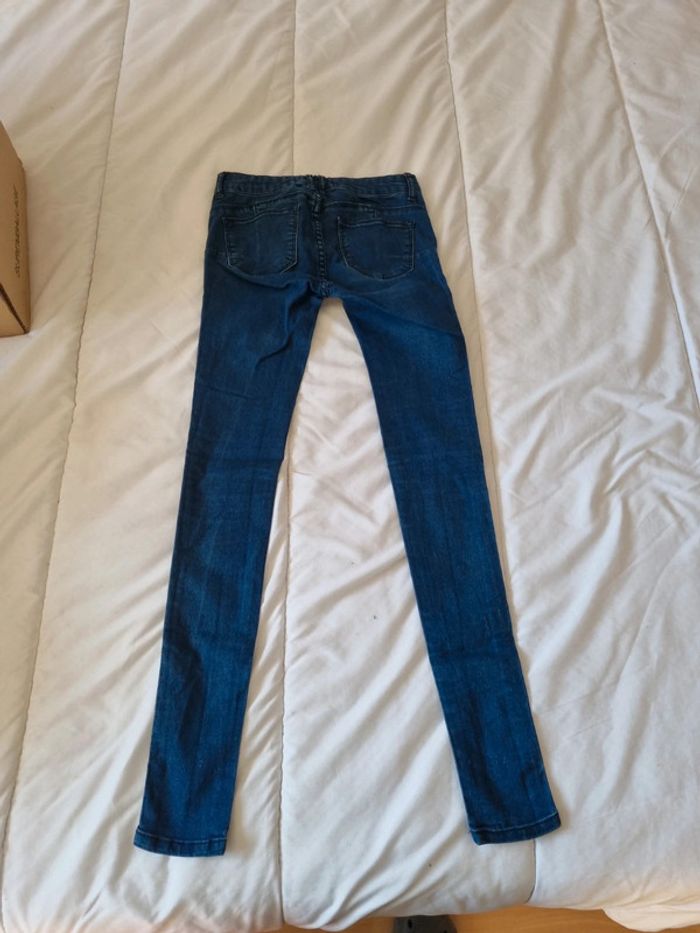 Jean t32 - photo numéro 3