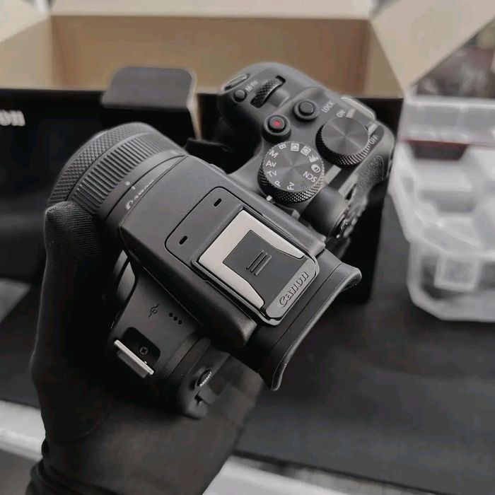Appareil photo canon EOS - photo numéro 4