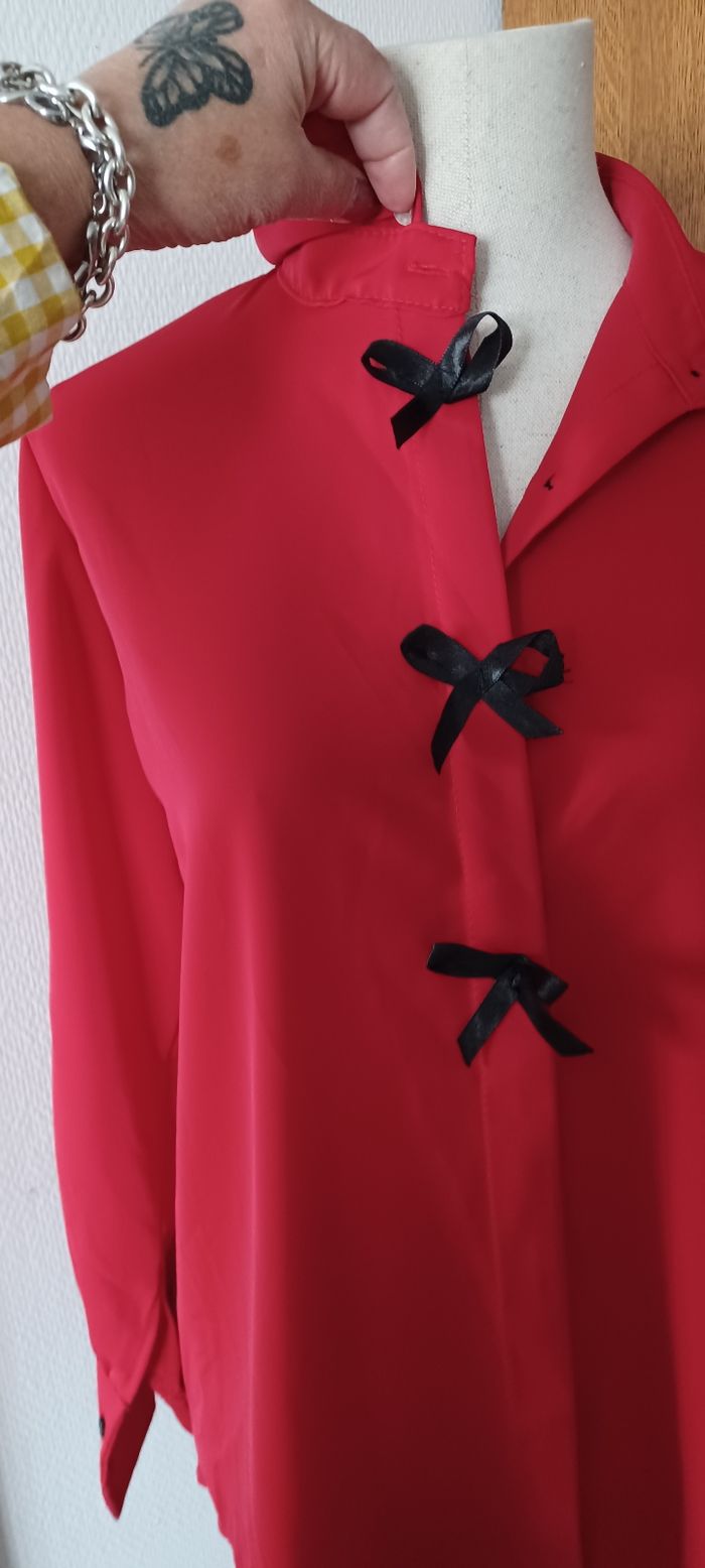 Très jolie chemise manches longues femme T U - photo numéro 2