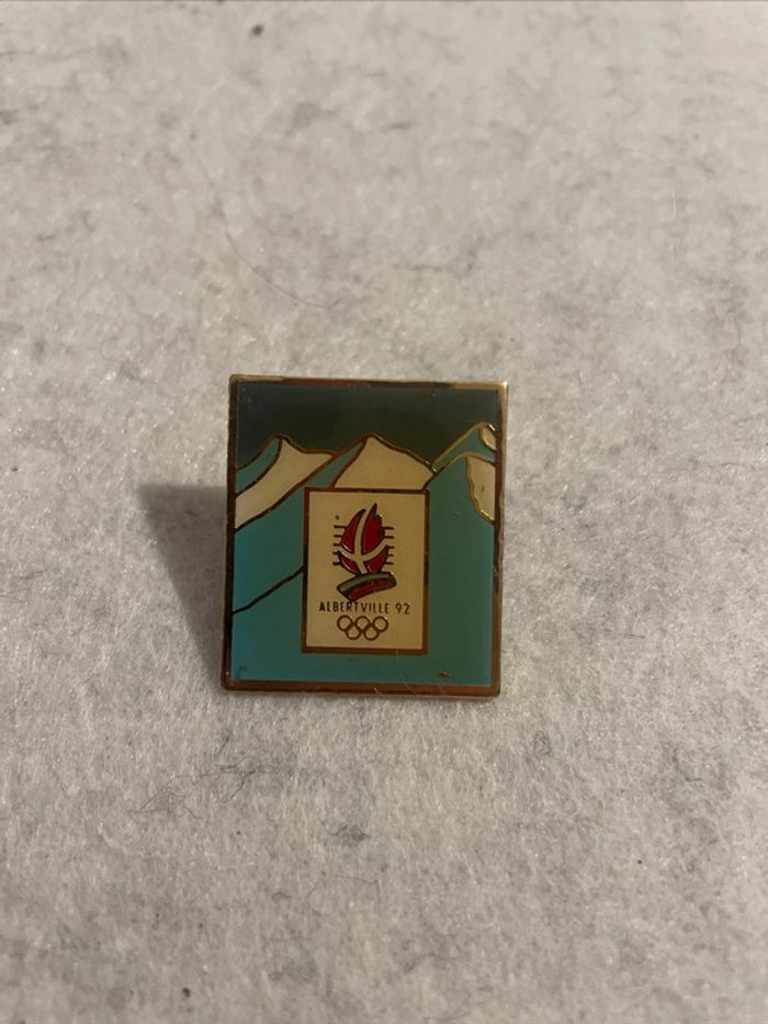 Pin's JO Albertville 92