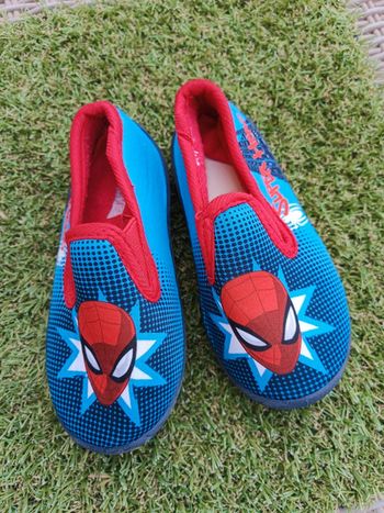 Chaussons pointure 26