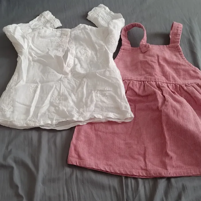 Robe et t-shirt 9-12m - photo numéro 3