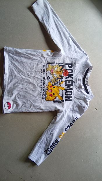 Tee-shirt manches longues pokémon