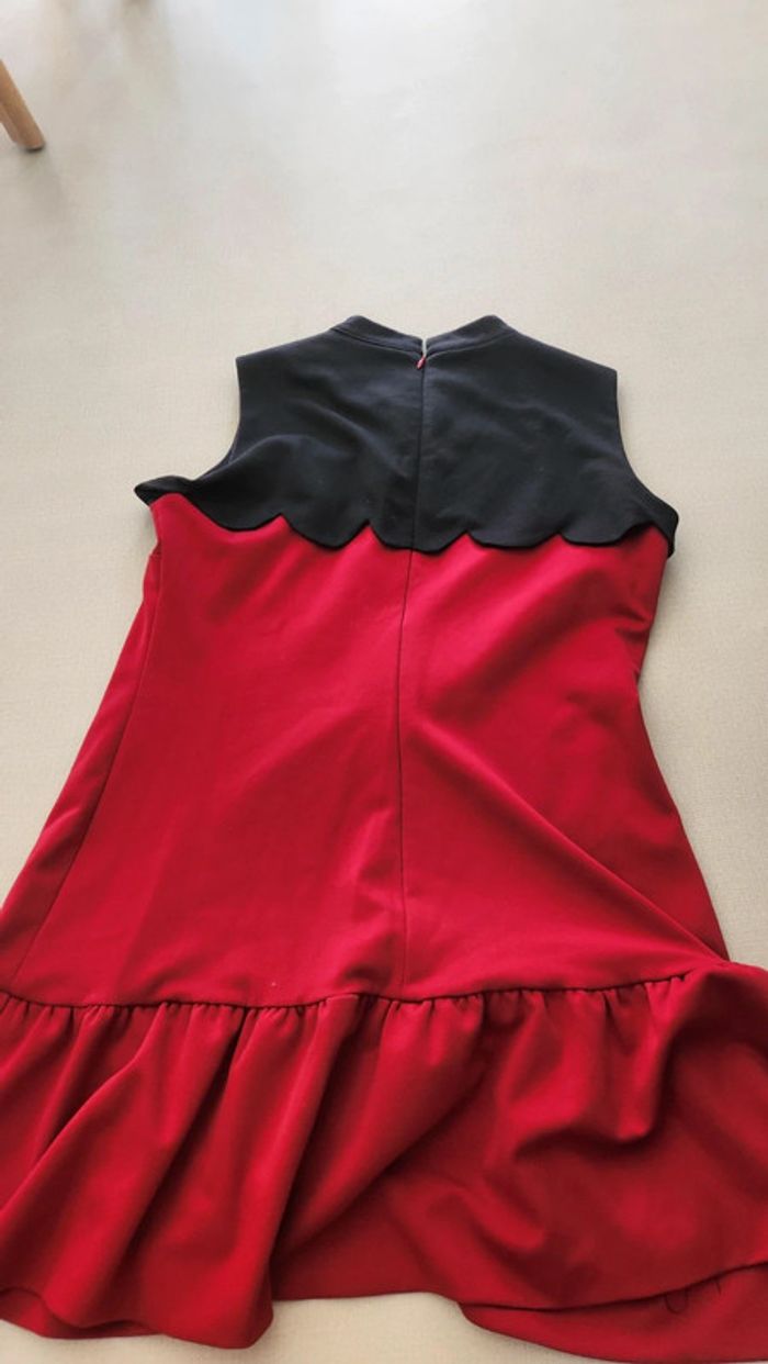 Robe noir et rouge - photo numéro 3