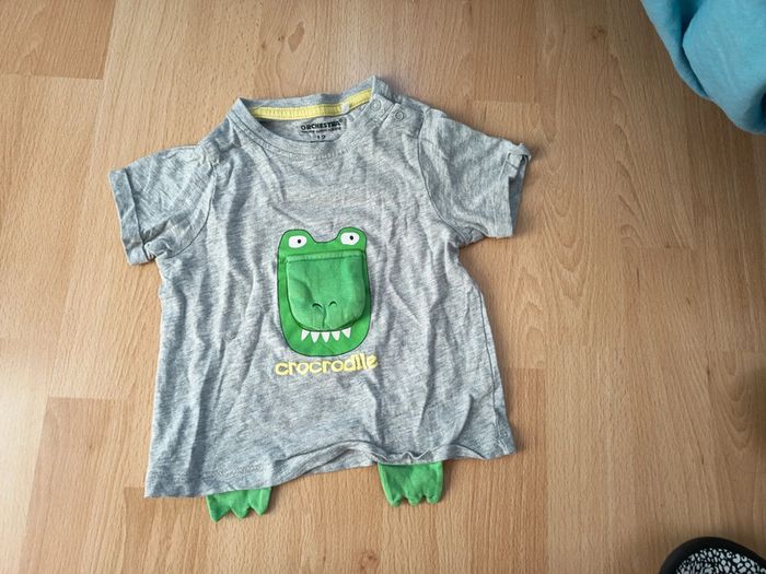 T-shirt 12 mois crocodile