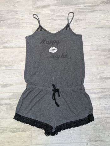 Pyjama court
