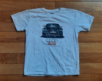 T shirt blanc imprimé dessin voiture Audi 14/16 ans